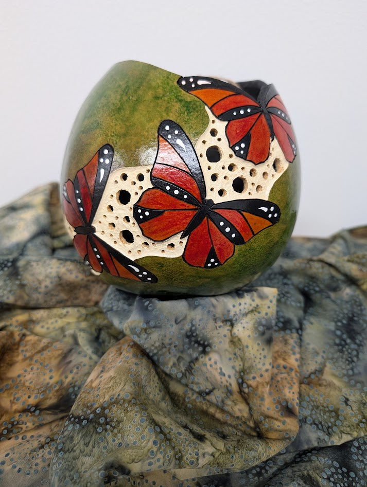 Gourd Bowl Butterflies